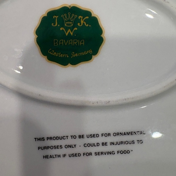 JWK western Fragonard Bavaria porcelain ornamental plate. - Picture 5 of 6